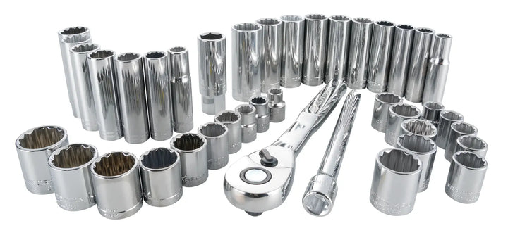 Craftsman CMMT12018 chrome socket set photography, includes ratchet and extension, front angle.