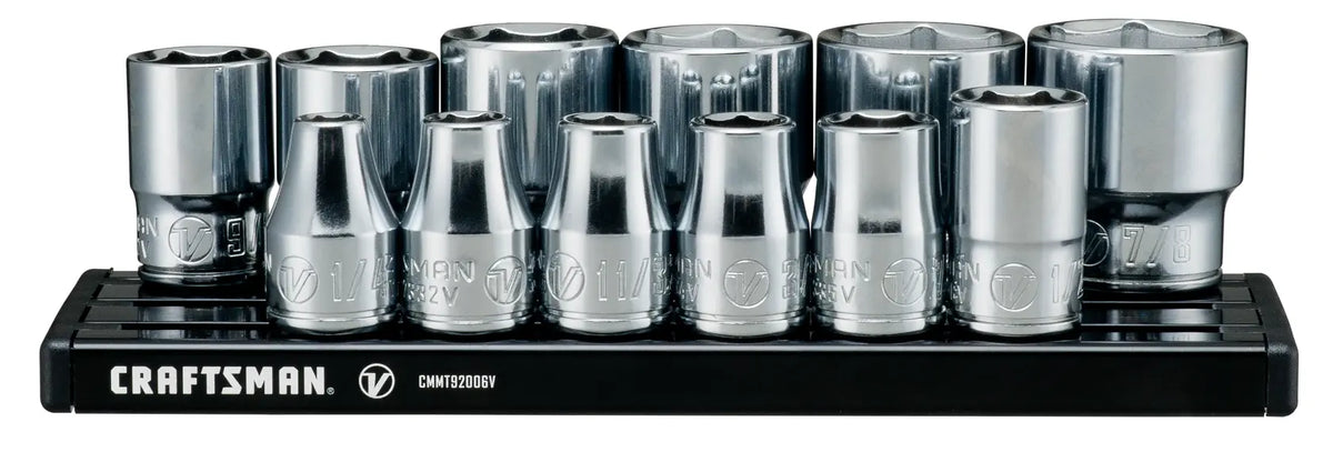 Front angle photo of Craftsman socket set on tray, chrome finish, SKU CMMT17330V.